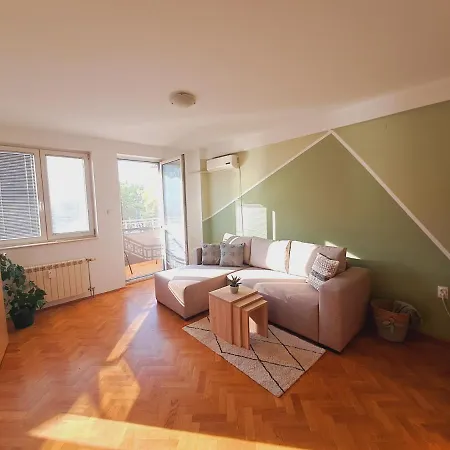 Apartament Sm *
